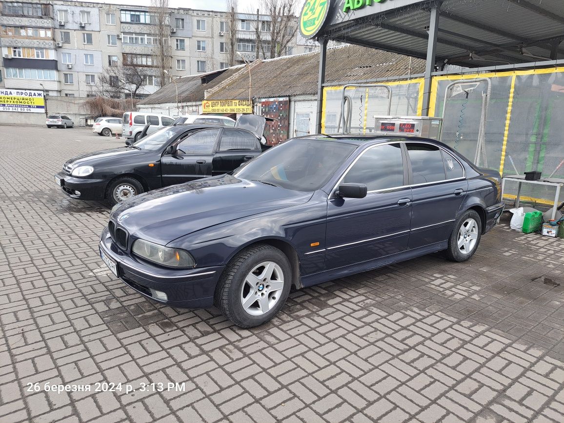 Авто BMW 5 series e39