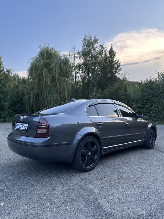 Skoda Superb 2004 р. 2,5 tdi