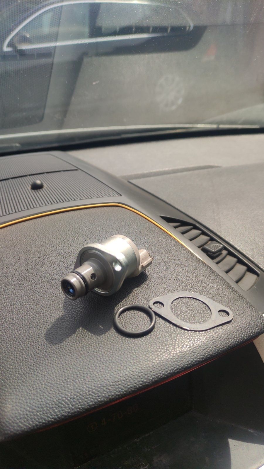Клапан тиску палива  ТНВД Opel Zafira B 1.7(125 к.с)A17DTR