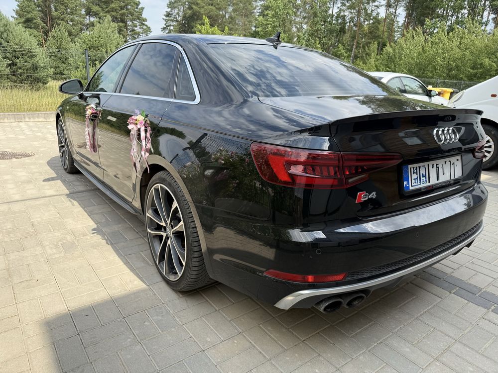 Auto samochód do ślubu z kierowcą sportowe AUDI S4 V6