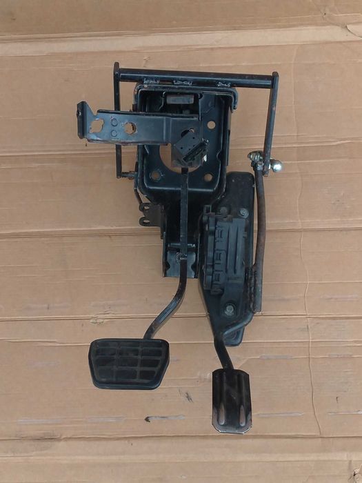 Pedal acelerador VW Caravelle, Transporter T-4. Automat. Mod.2001