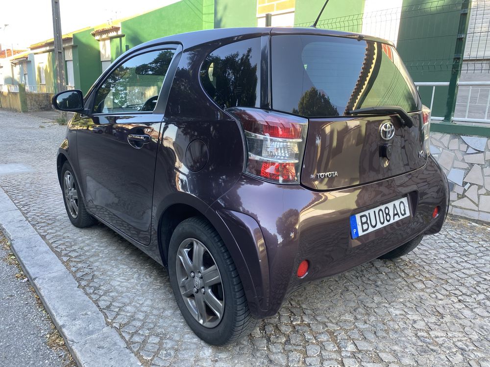 Toyota IQ 1.4D4D 90CV