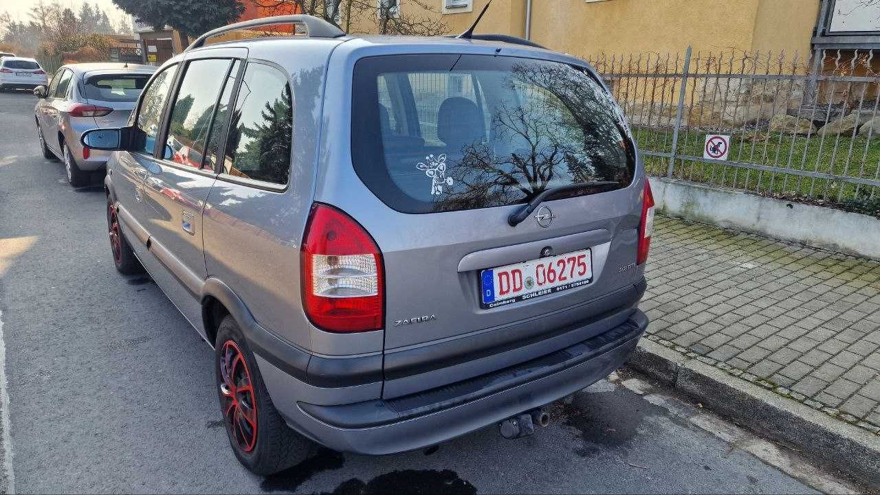 Опель Зафвра 2.2 Дизель