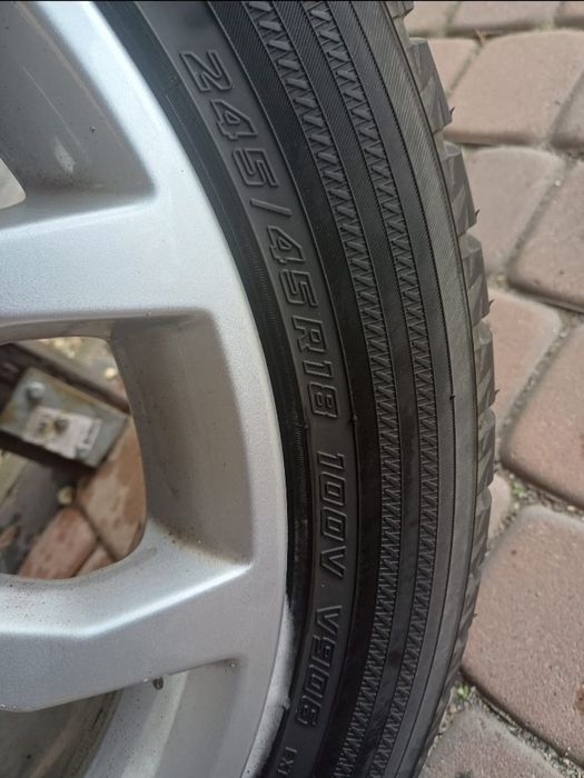 Felgi z oponami zimowymi Audi A6, A5,A4