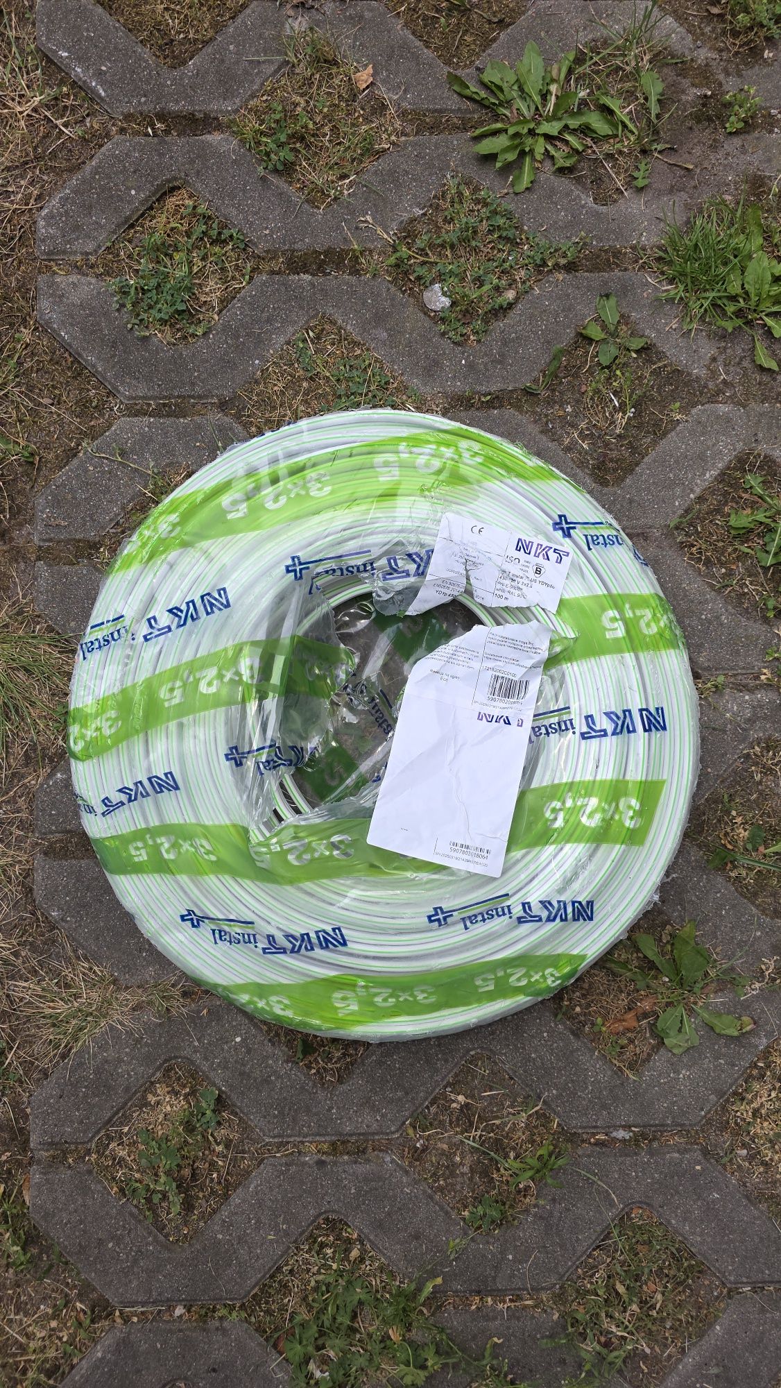 Przewód NKT  3x2,5 .4x15. 3x1,5 2x1,5