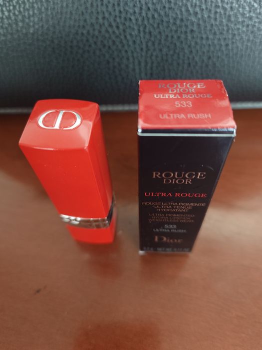 Помада Dior Ultra Rouge 533
