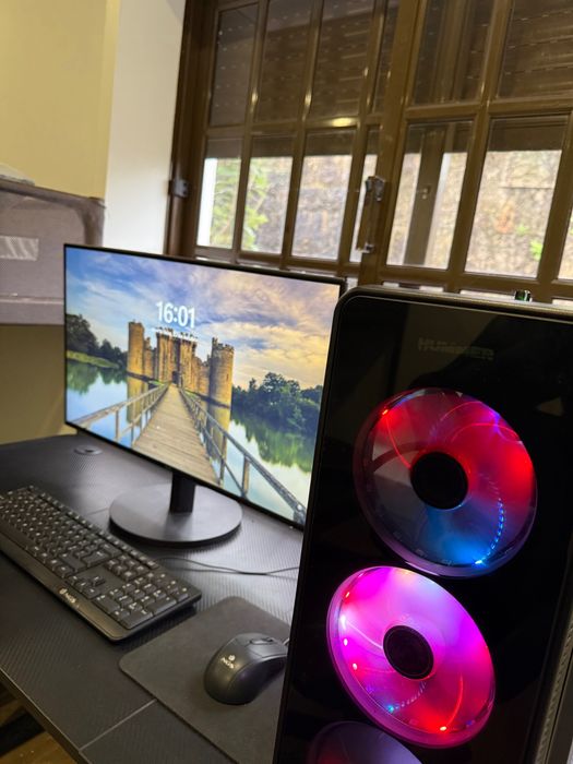 Complete Gaming Setup: Ryzen 5 5600X + RX 6600 8GB, Gaming Desk, AOC 27" Monitor!64298089683585123