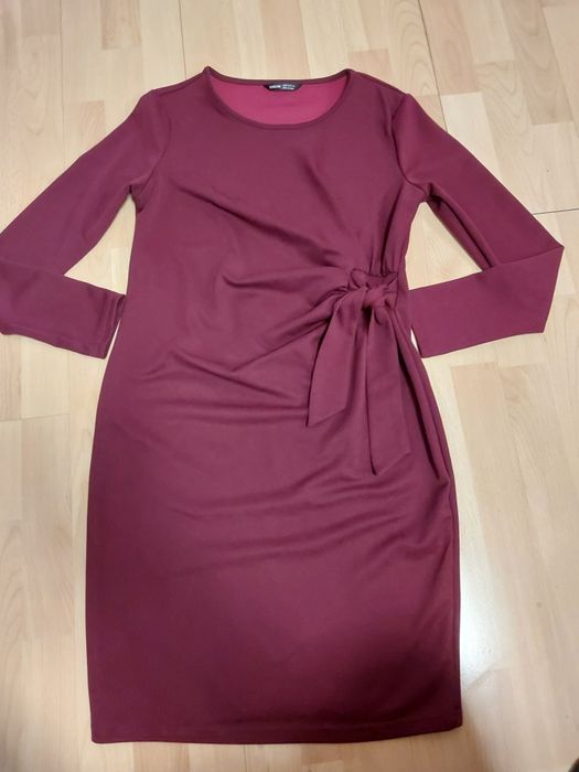 Piękna sukienka elegancka r 38 40 M L wyjsciowa bordo