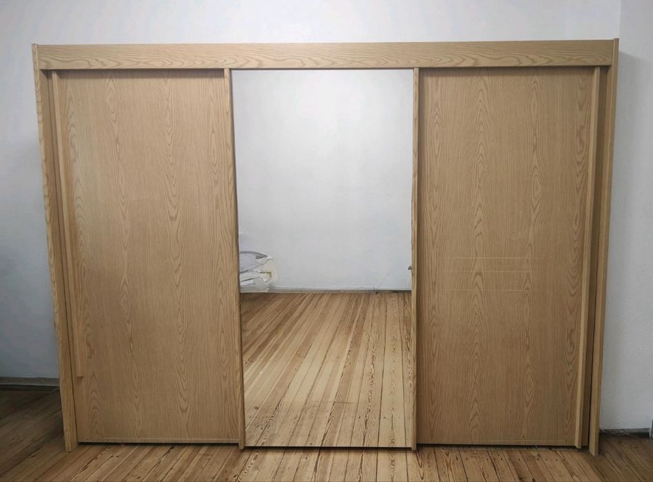 Szafa przesuwna 300 cm z lustrem solidna i masywna