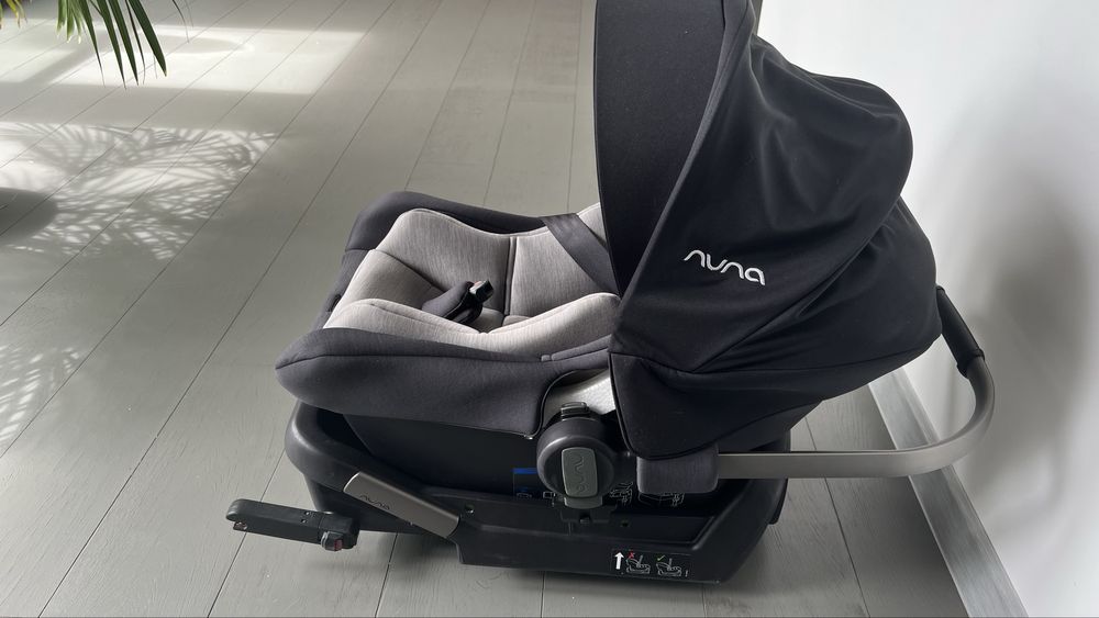Автокрісло nuna pipa lite з базою isofix