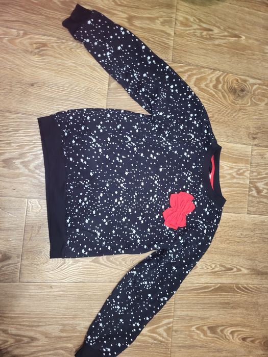 Продам свитшот на девочку