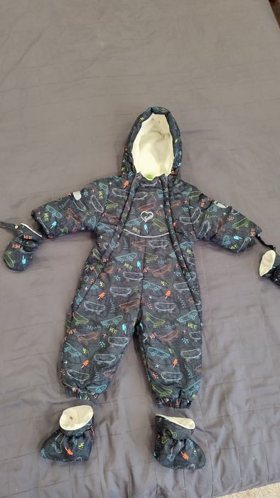 Дитячий зимовий комбінезон