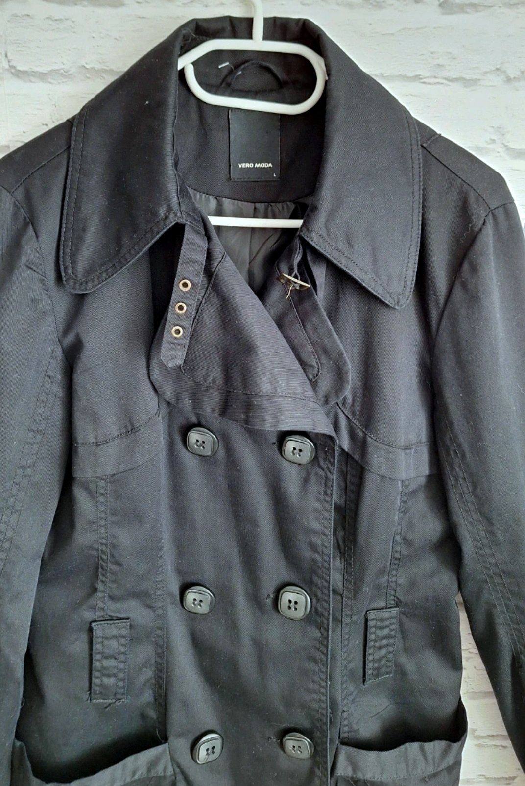 Vero Moda czarna kurtka, trencz rozm.L