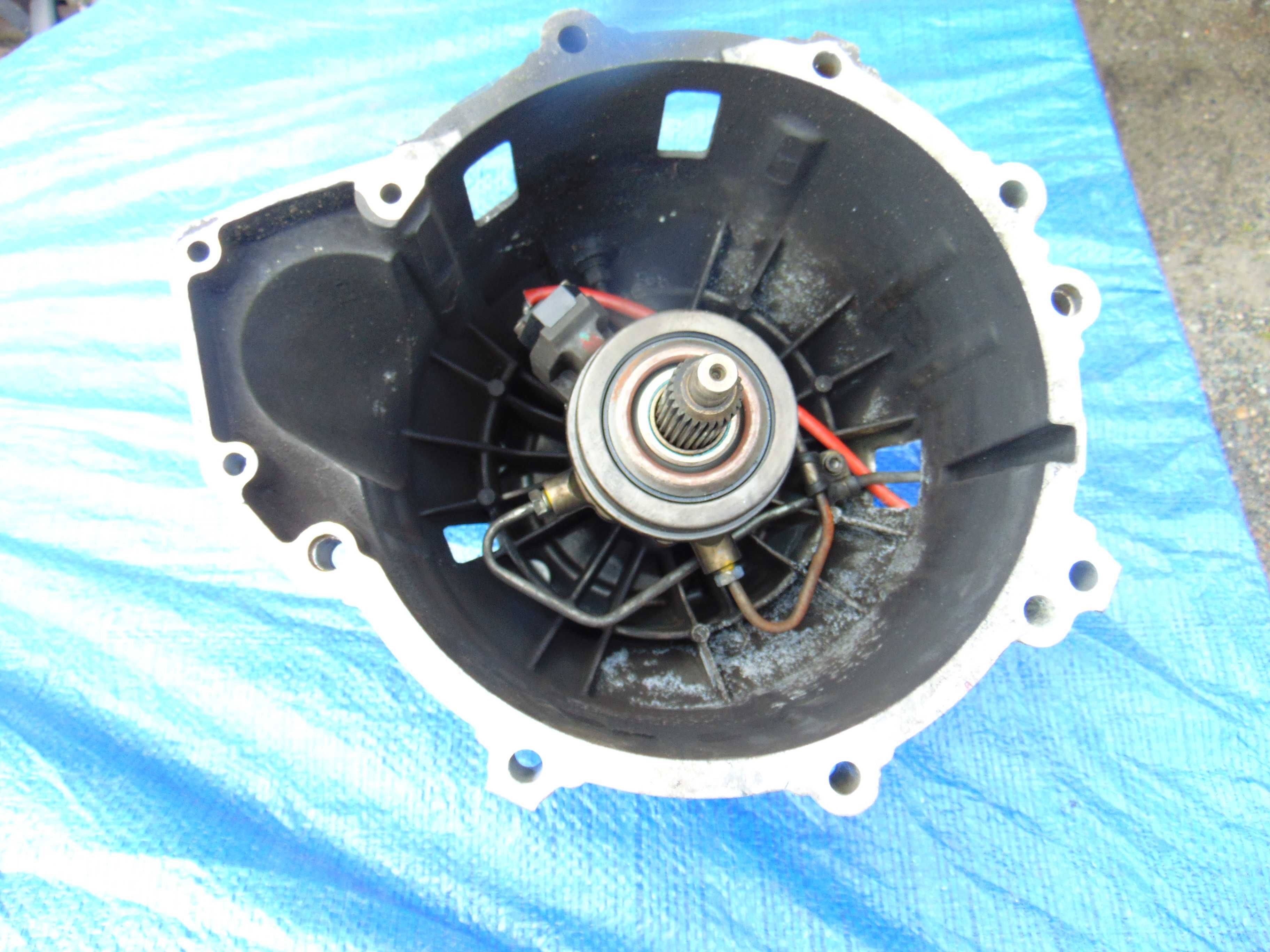 QUATTROPORTE V M139 4.2 V8 Obudowa Wysprzęglik Oryginał Opolskie F1