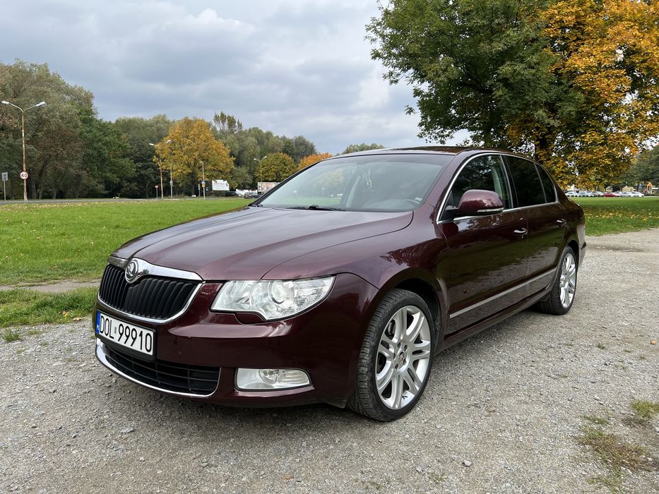 Skoda Suber 2.0 tdi , alkantara , bardzo ładna !