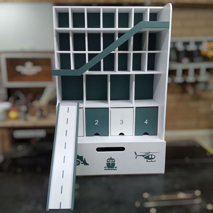 Детская деревянная парковка,гараж для мальчиков