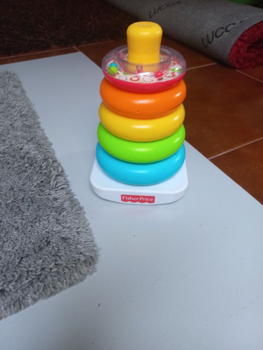 FISHER PRICE pirâmide de argolas