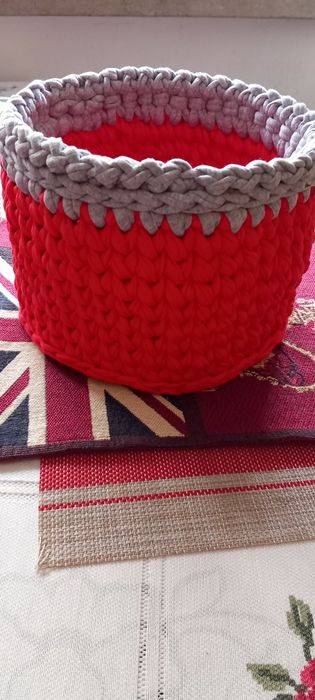 Cestos trapilho  com tampa para castanhas