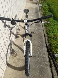 Bicicleta QUER r26