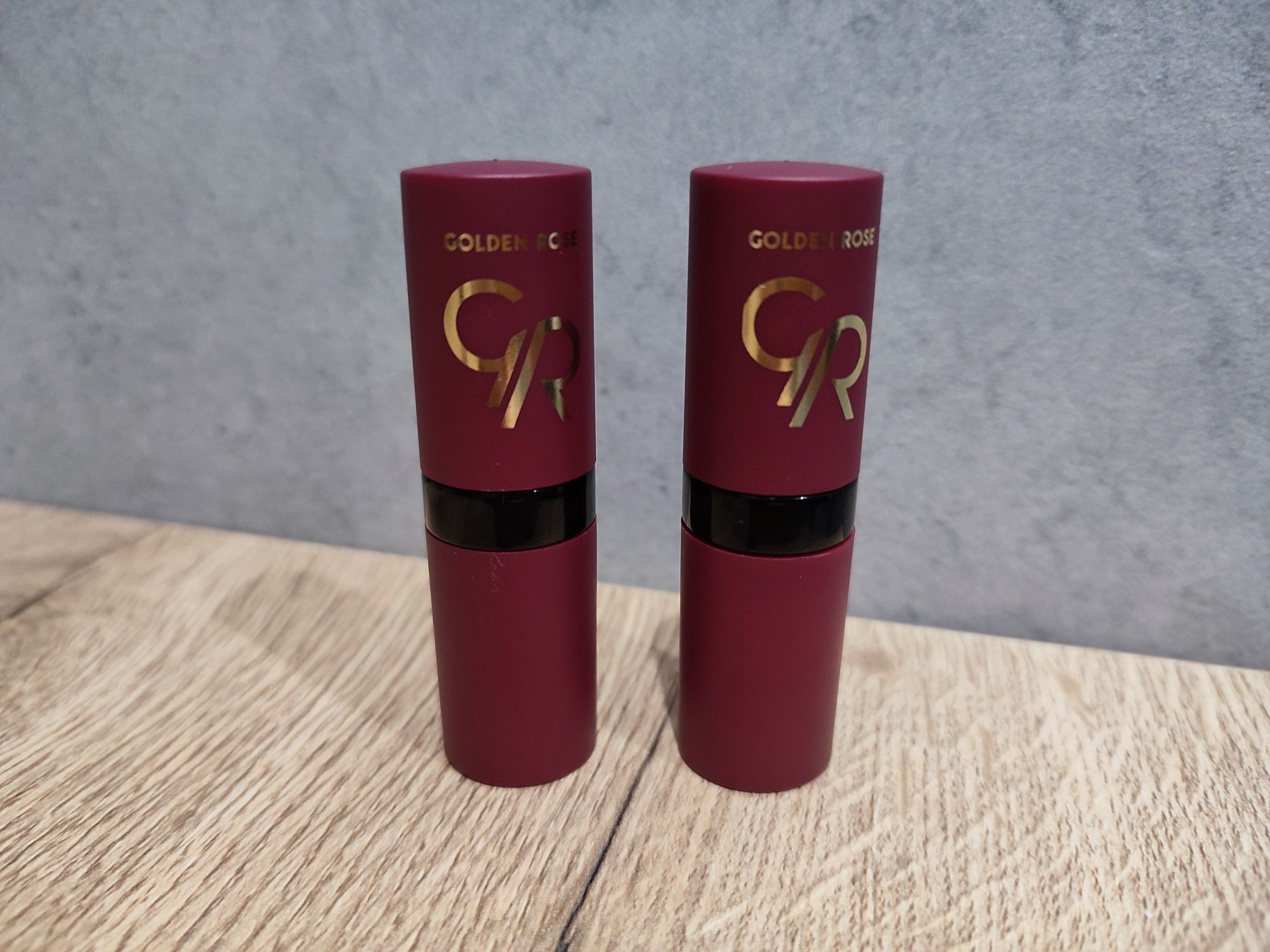 Pomadka Golden Rose Velvet Matte 01