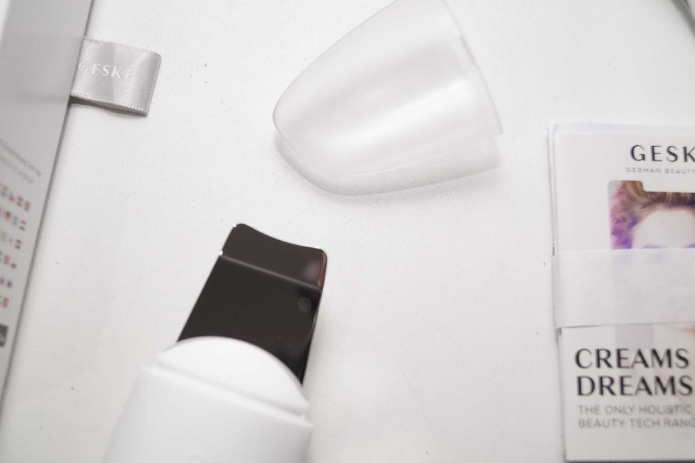 469 Peeling kawitacyjny 9w1 Geske urządzenie do peelingu smart app