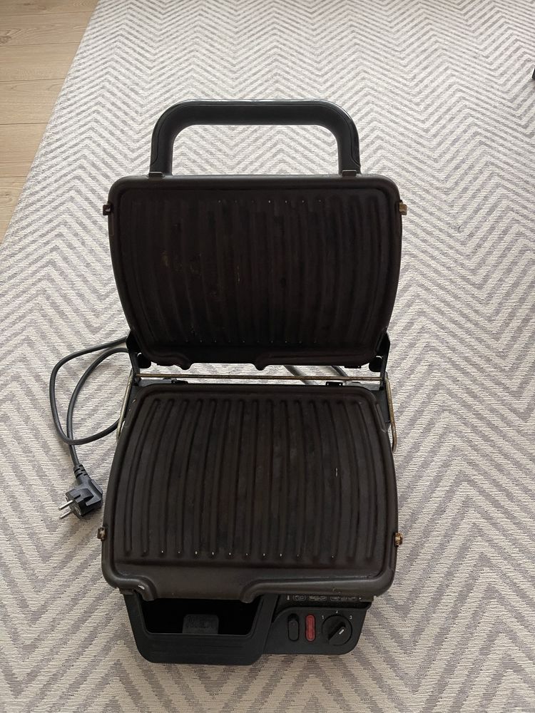 Гриль Tefal HealthGrill Comfort GC306012