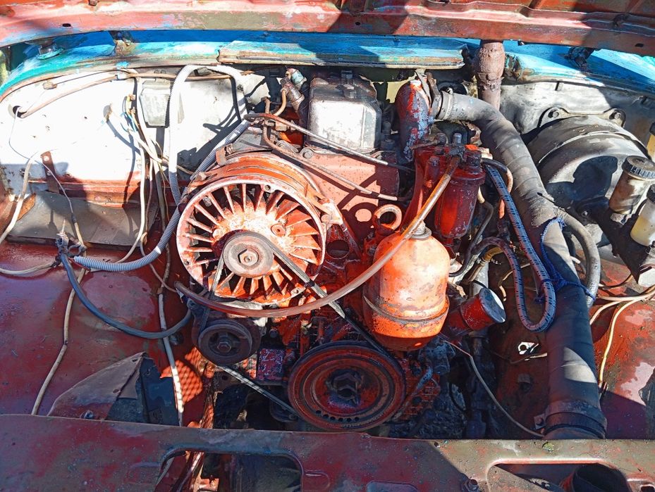 Саморобна диг.з мотором т25