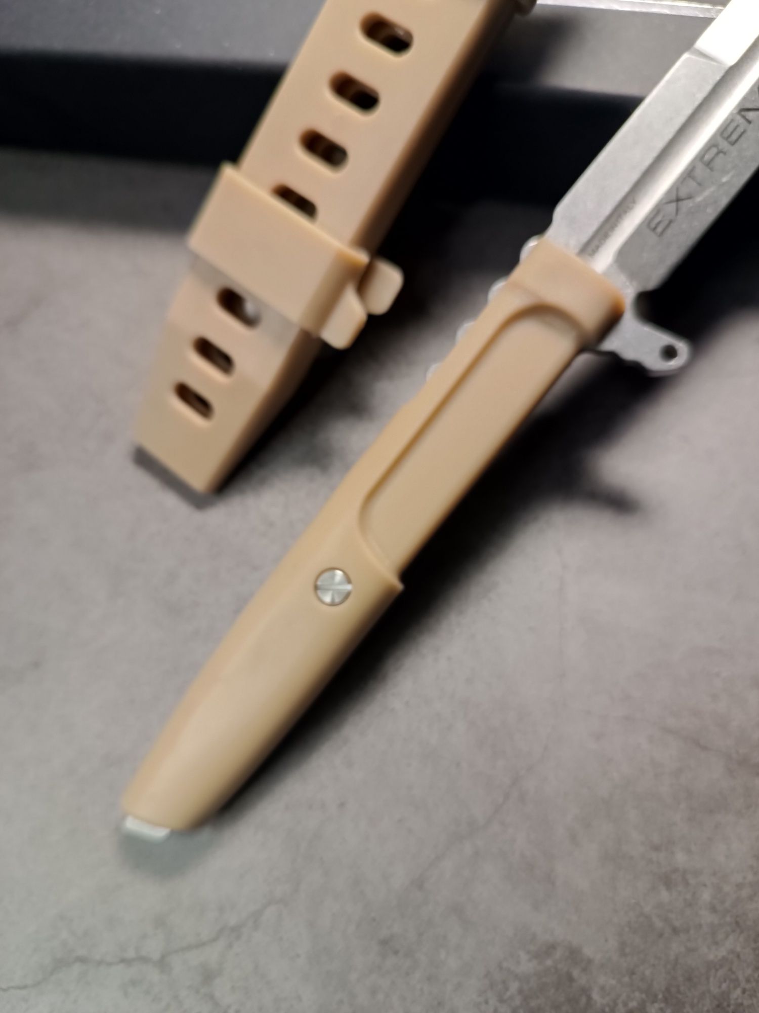 Нож Extrema Ratio knives division Песочный