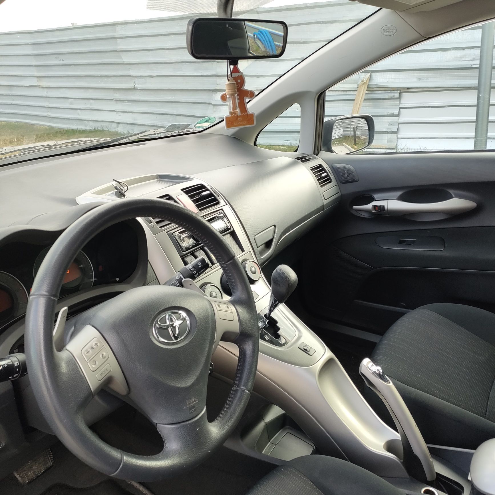 Toyota Auris automat