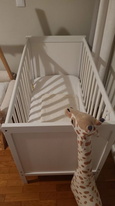 Berço ikea Sundvik