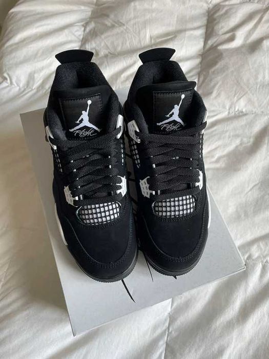 Jordan 4 Retro White Thunder R.37.5
