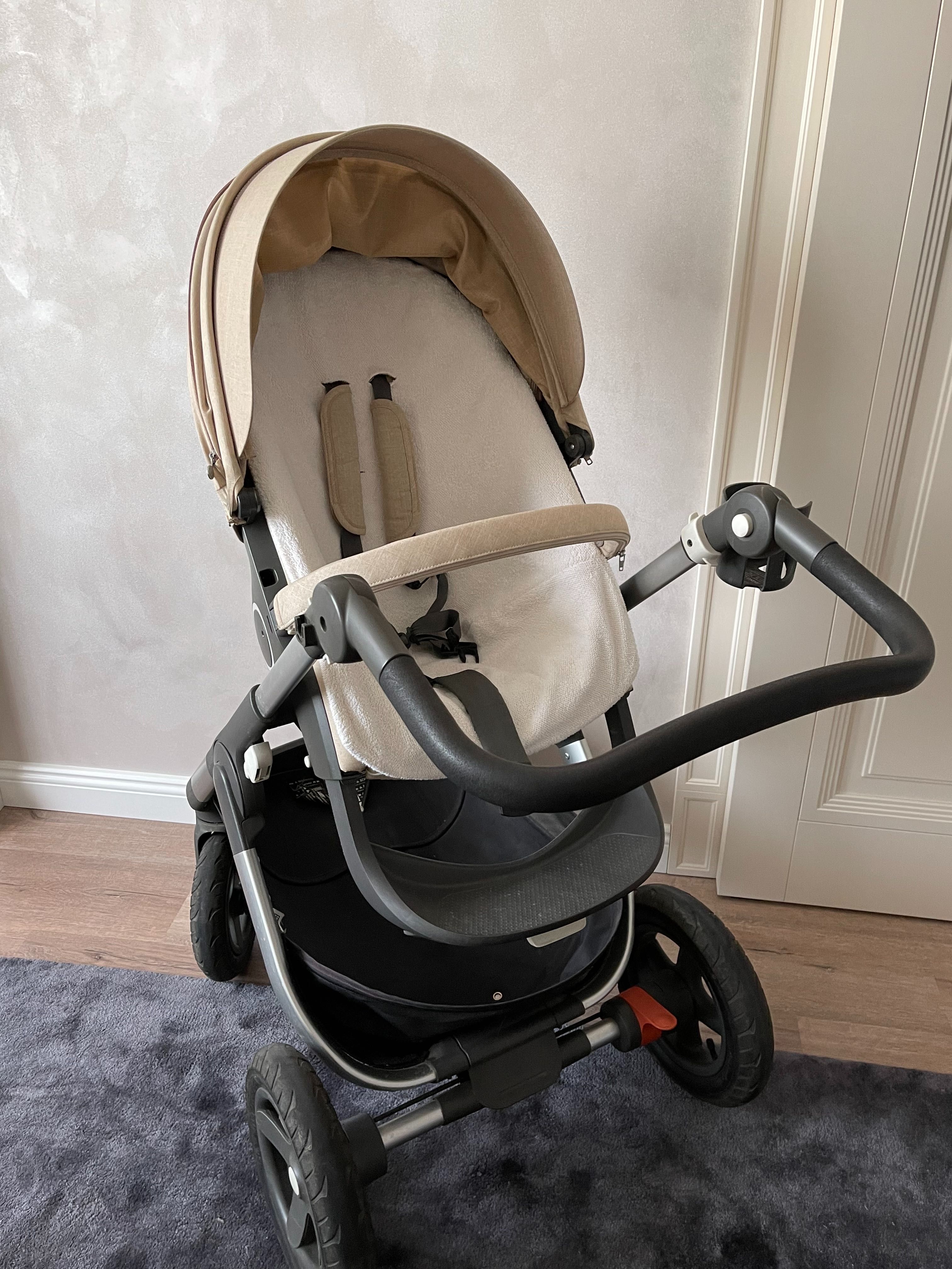 Коляска Stokke trailz прогулка беж меланж и аксессуары