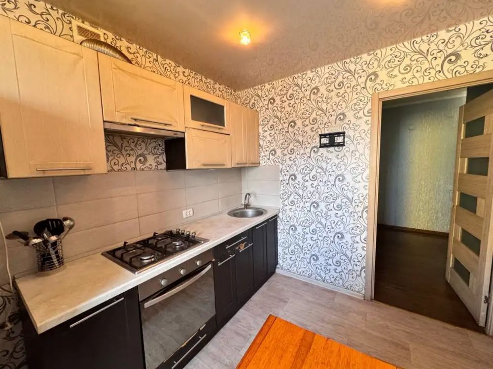 Реальная! Продам 3к квартиру в Кирпичном Доме 72м2 Калиновая,Образцова