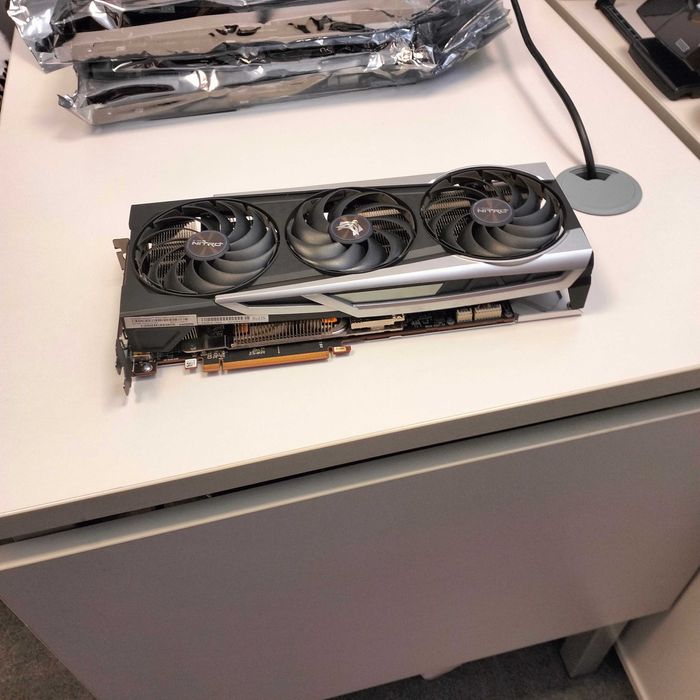 Sapphire Radeon RX 6900 XT NITRO+ 16GB GDDR6