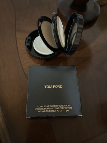 Компактная пудра Tom Ford Flawless Powder Foundation