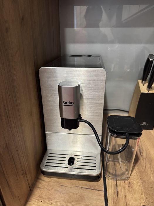 Ekspres automatyczny BEKO