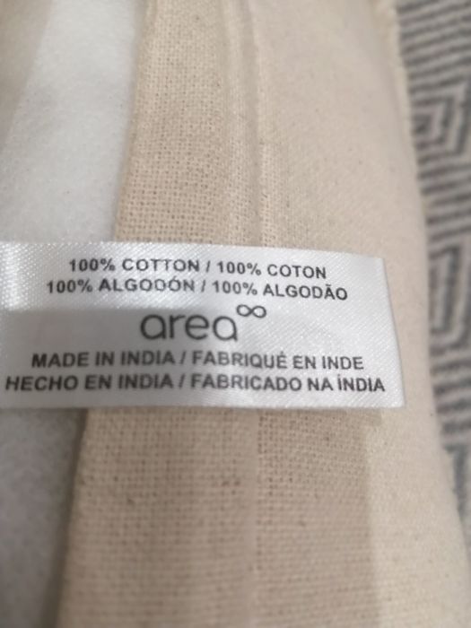 3 almofadas da Área c enchimento