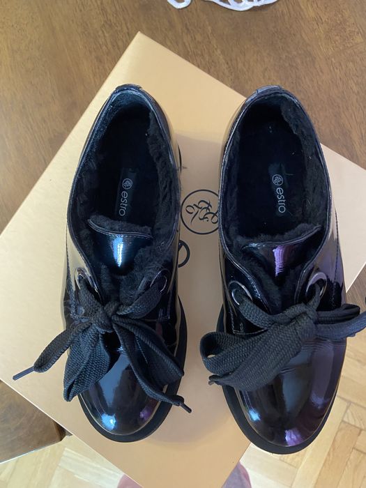 Черевички лакові