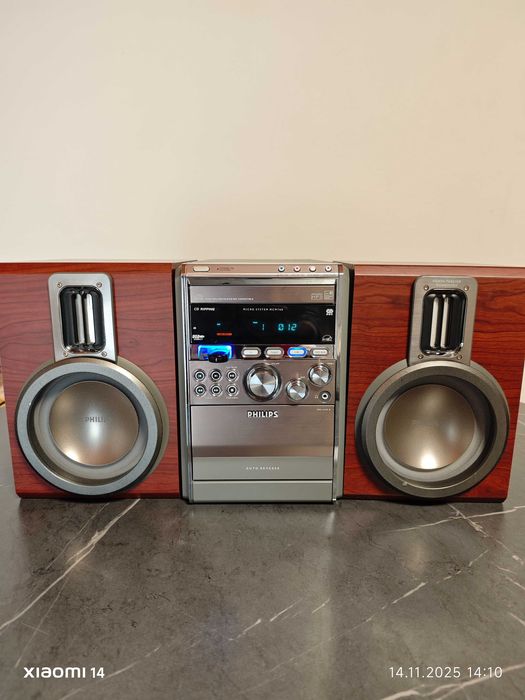 Музыкальный центр Philips MCM-760/12