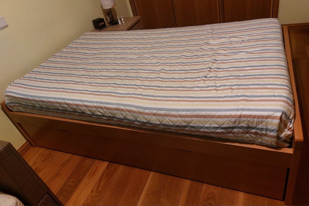 Mobilia de quarto de solteiro