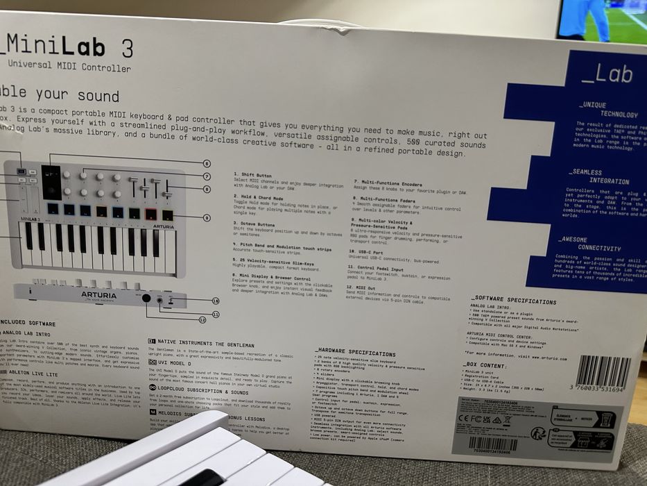 Controlador MIDI Arturia MiniLab 3 (novo)