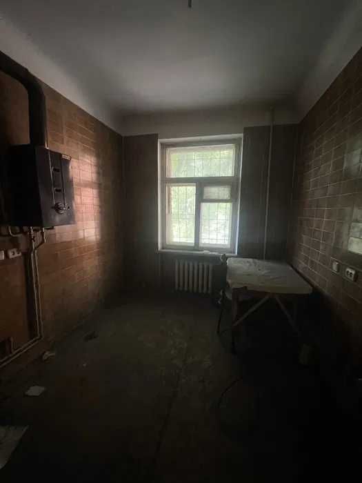 Продам 2 кімнатну квартиру! Вул. Сачко!