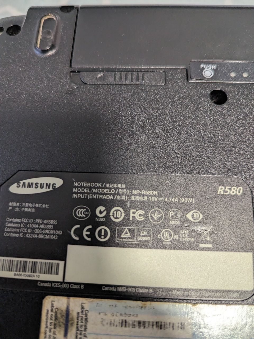 Samsung R580 i5 4gb ram 500gb