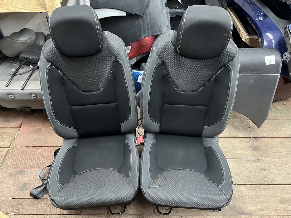 Продам сиденья рено клио 4 оригинал