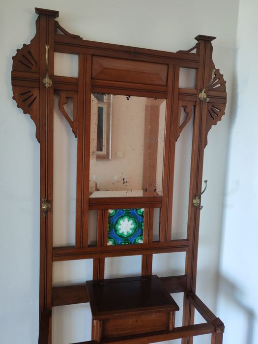 Bengaleiro madeira antigo