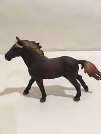 Schleich koń rasy mustang 13805