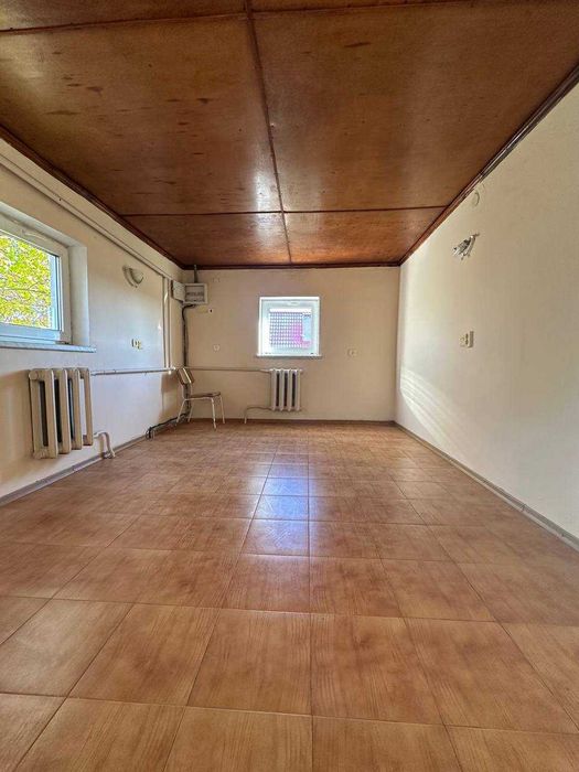 Будинок в Великодолинському