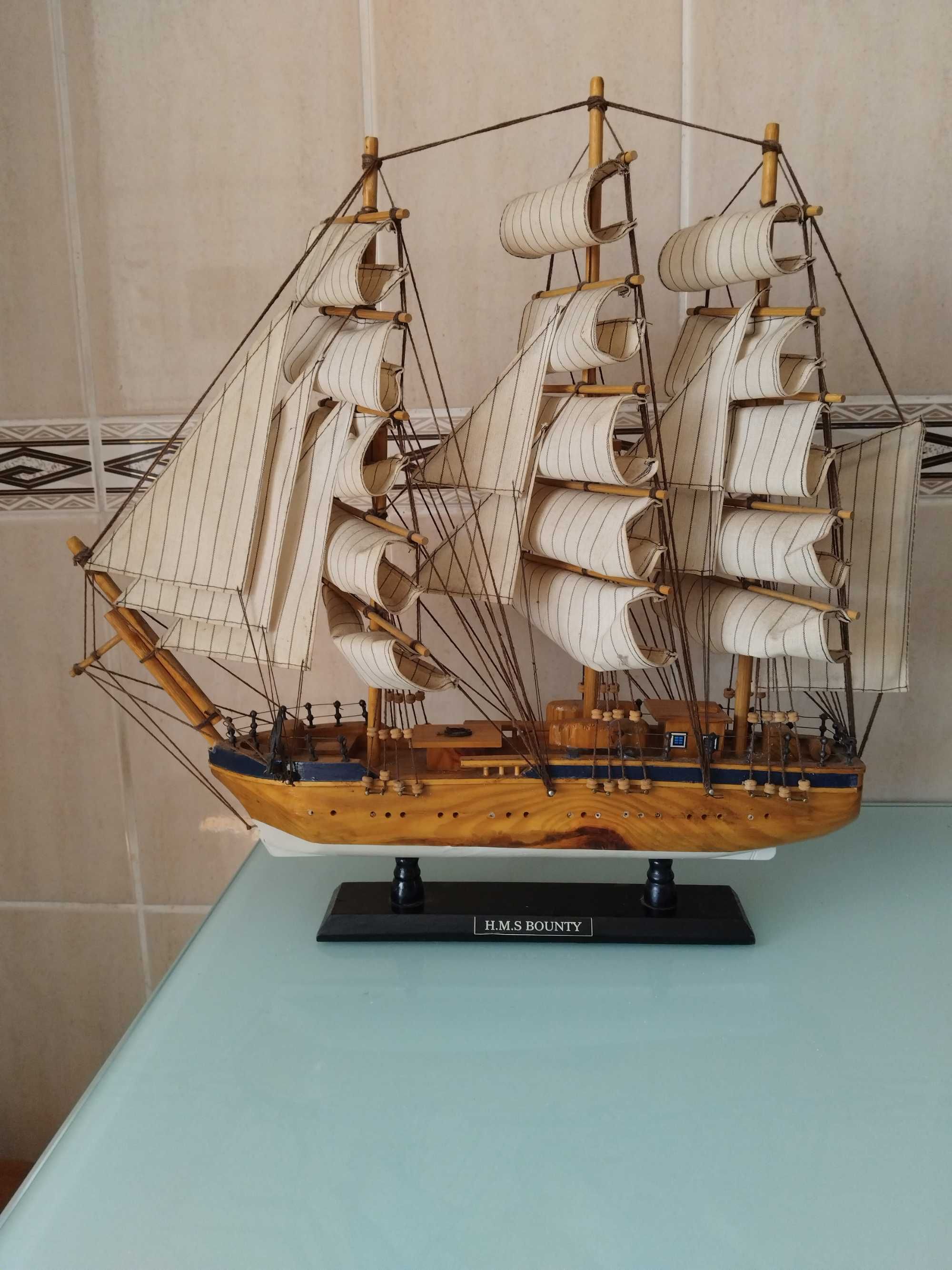 Barco decorativo.