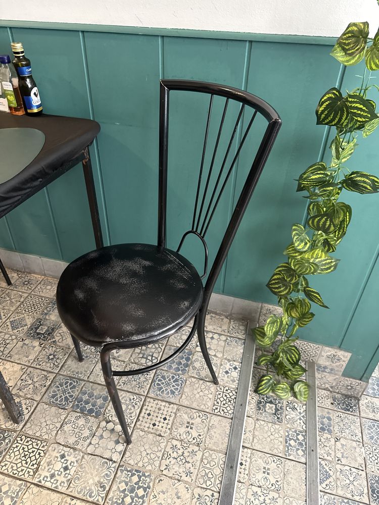 Jogo de Mesa com cadeira