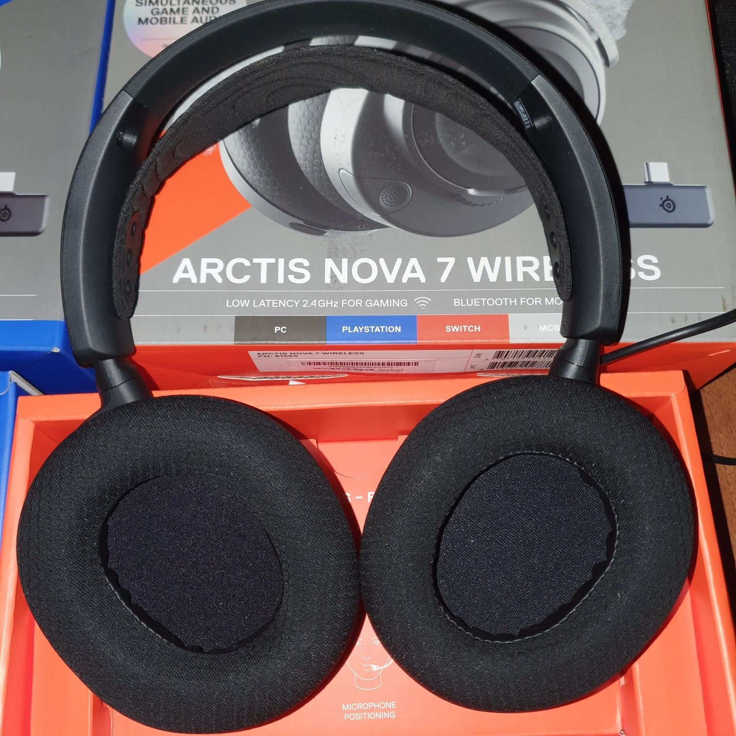 STEELSERIES Arctis Nova 7P Wireless White